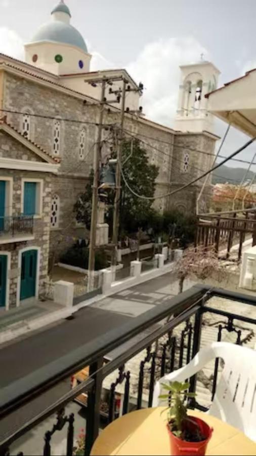 Samos - Kokkari - Eirini'S Studios Bagian luar foto