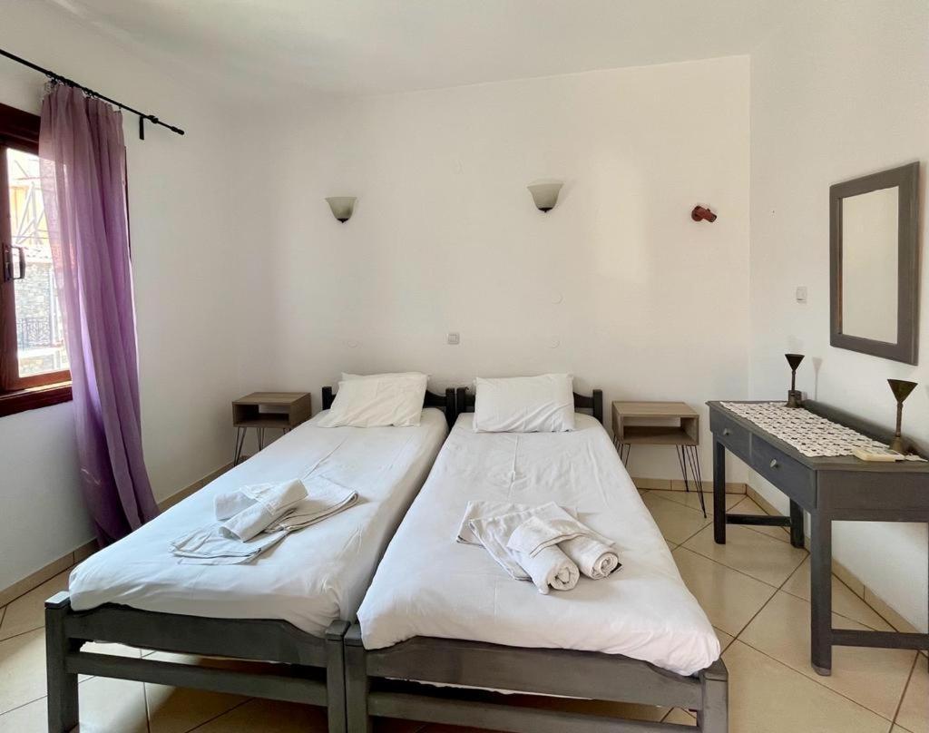 Samos - Kokkari - Eirini'S Studios Bagian luar foto