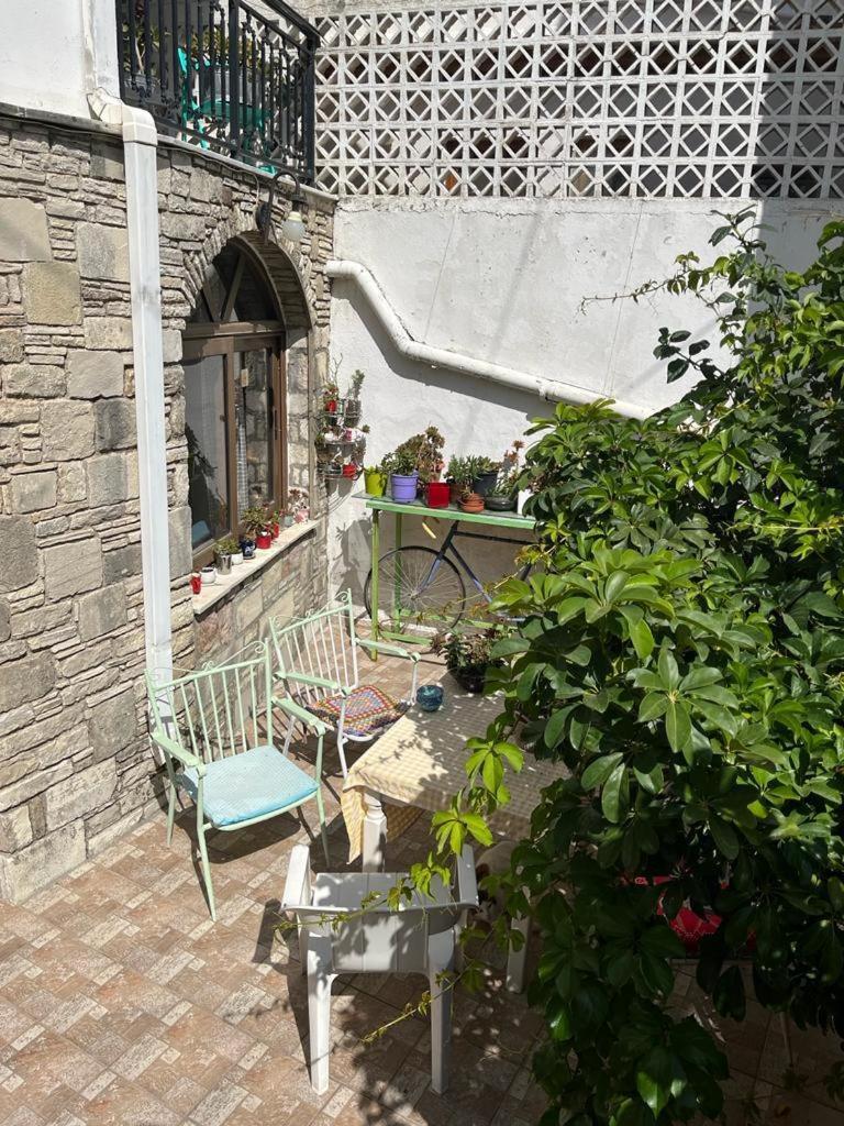 Samos - Kokkari - Eirini'S Studios Bagian luar foto